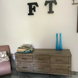  Apartment Pine And Lime